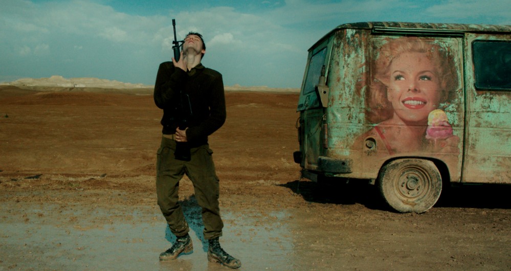 Kino: Foxtrot (drama)